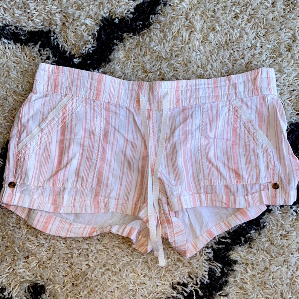Linen shorts